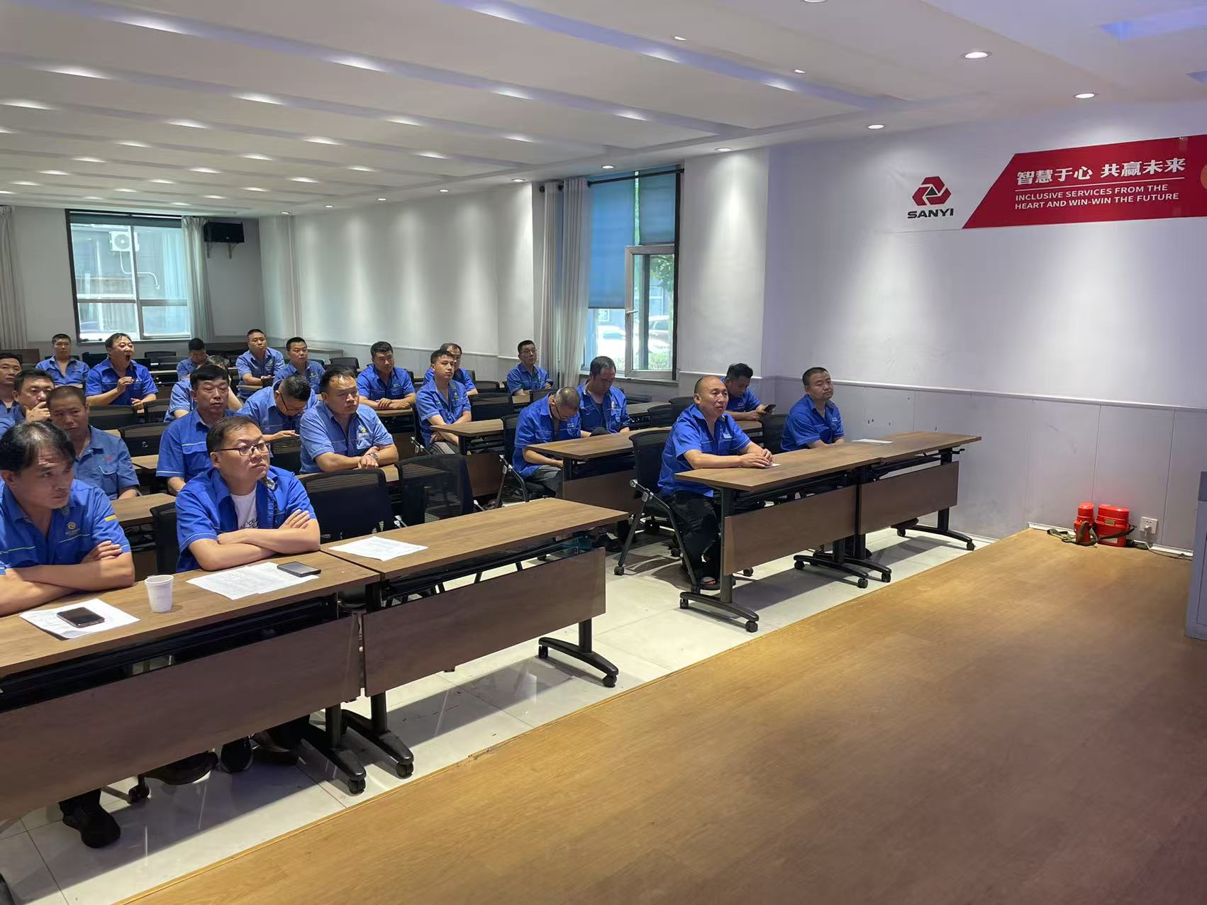 山西反坡煤业有限责任公司组织开展一线作业人员专项培训工作